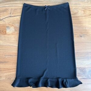 Chic Black Midi Skirt with Ruffle Hem